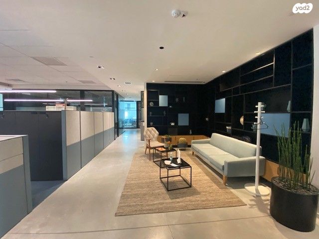 משרדים, מפעלי חבל מודיעים