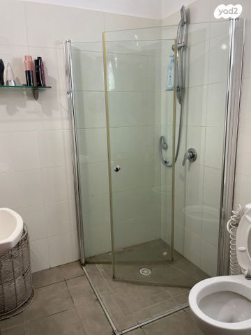 דירה, החרצית, קרית אילון, חולון