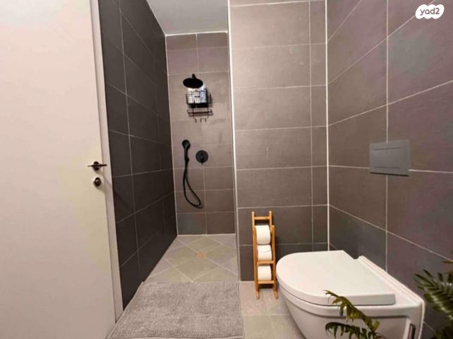 דירה, ליאונרדו דה וינצ'י, גני שרונה, קרית הממשלה, תל אביב יפו