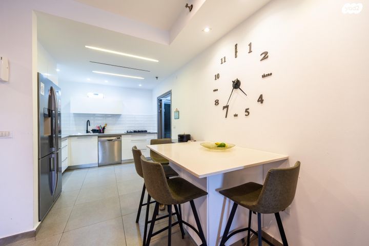 דירה, אסירי ציון, נווה גן, פתח תקווה