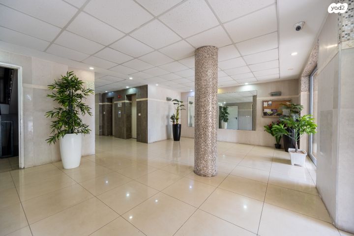 דירה, עזריאל, נווה דקלים, פתח תקווה