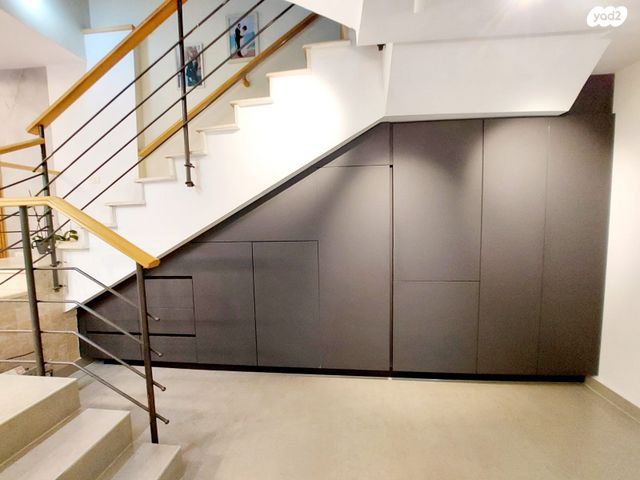 דו משפחתי, כפר יונה