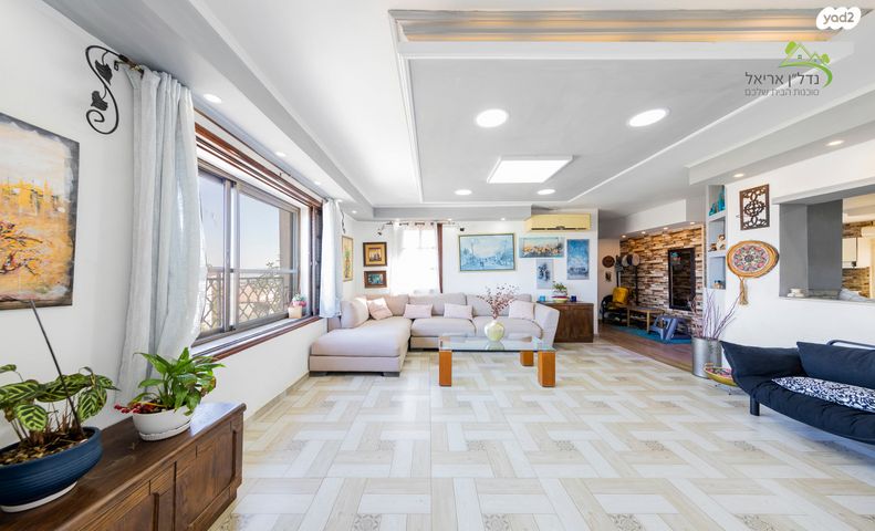 בית פרטי/ קוטג', האלון, רובע ב', אריאל