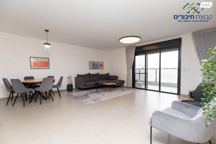 דירה, מרים הנביאה, פסגות אפק, ראש העין