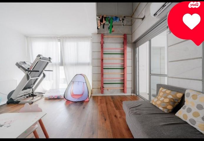 גג/ פנטהאוז, מעלה הגת 32, ברנע, אשקלון