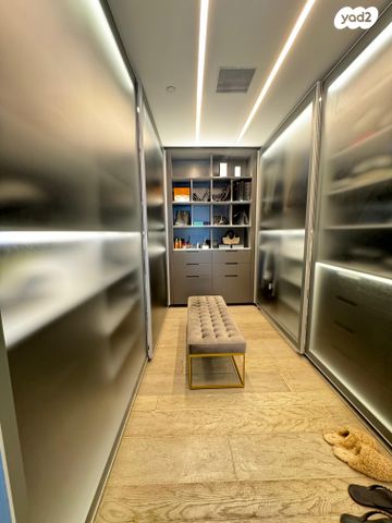 דופלקס, ניסים אלוני, צמרות איילון, פארק צמרת, תל אביב יפו