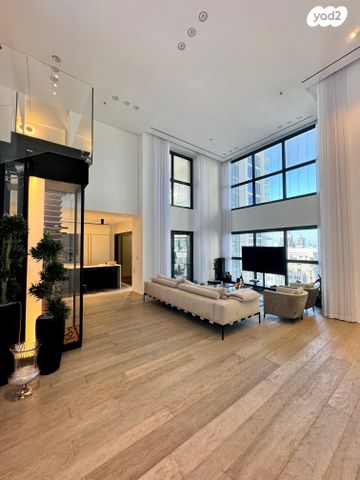 דופלקס, ניסים אלוני, צמרות איילון, פארק צמרת, תל אביב יפו