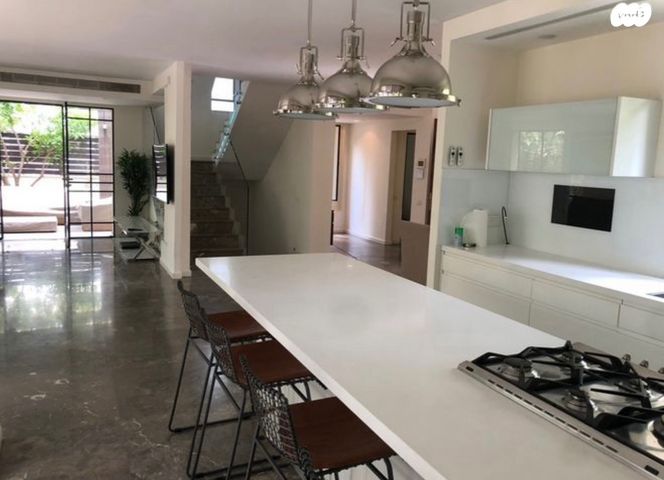 בית פרטי/ קוטג', מרדכי אלקחי 42, רמת אביב ג', תל אביב יפו