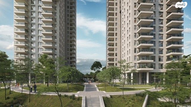 אמנון ליפקין שחק 