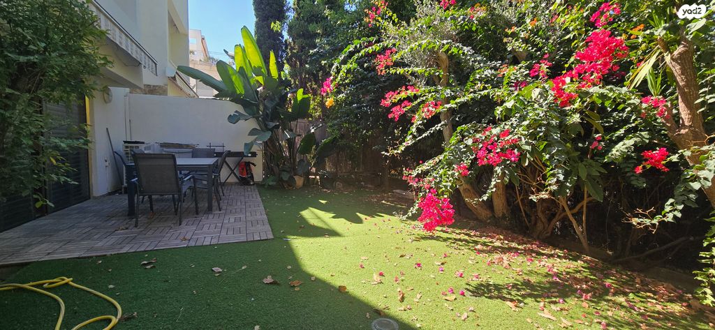 דירת גן, עצמון, גולן, רמת השרון