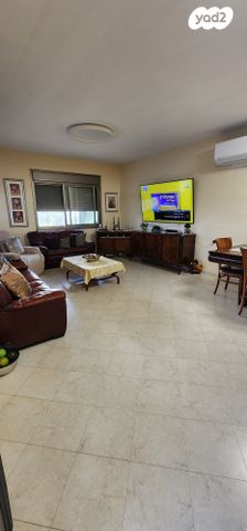 דו משפחתי, גבעת טל, קרית אתא