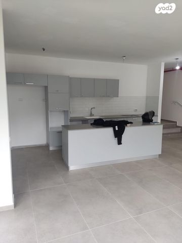 דירת גן, נגבה 17, יד אליהו, תל אביב יפו