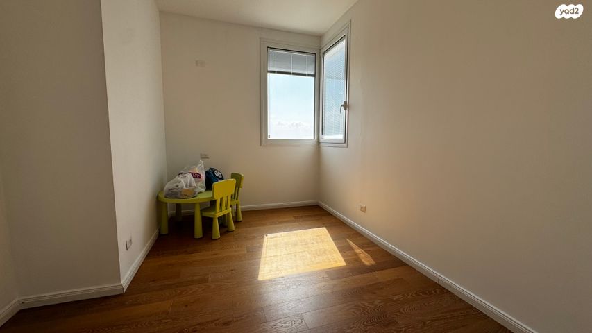 גג/ פנטהאוז, דוד המלך 8, צפון מערב מרכז העיר, נתניה