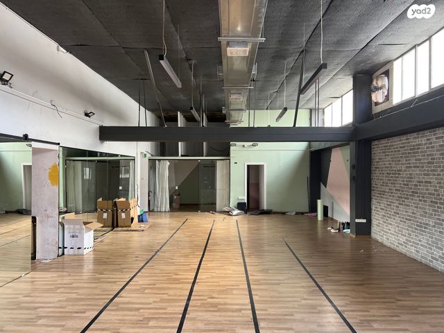 חנויות/ שטח מסחרי, הרצליה