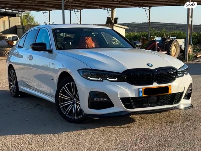 סדרה 3 4X2 M-Sport 330e פלאג-אין אוט׳ 2.0 (184 כ״ס)