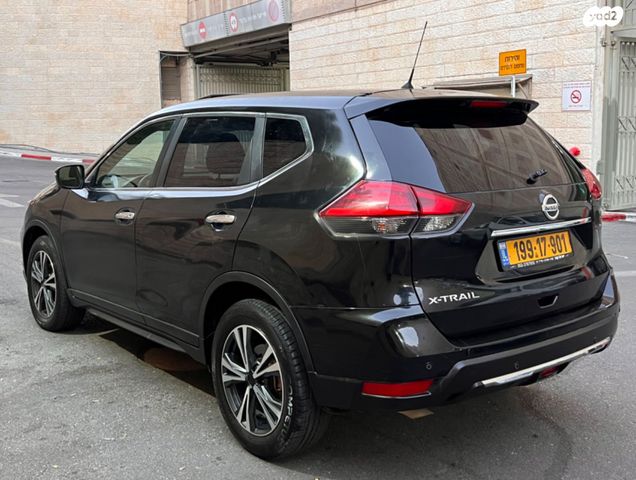 ניסאן אקס טרייל