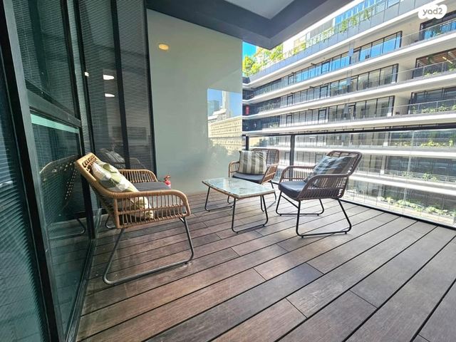 דירה, ליאונרדו דה וינצ'י, גני שרונה, קרית הממשלה, תל אביב יפו