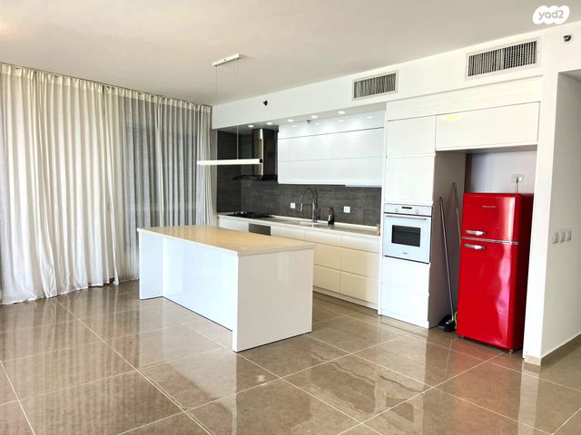 דירה, יוסף לפיד 3, גלי הים, נתניה