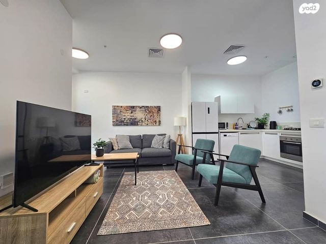 דירה, ליאונרדו דה וינצ'י, גני שרונה, קרית הממשלה, תל אביב יפו