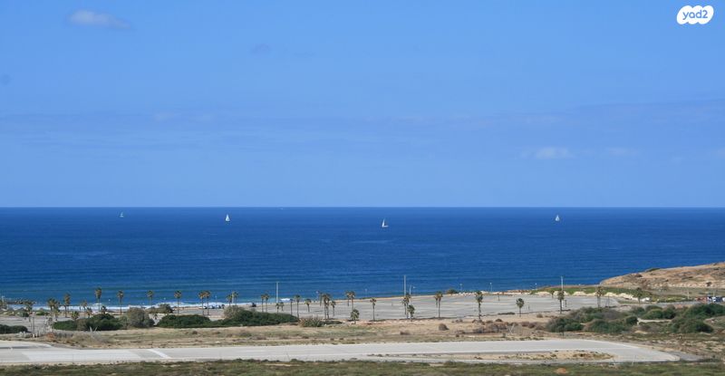 הגוש הגדול, רמת אביב החדשה, נופי ים