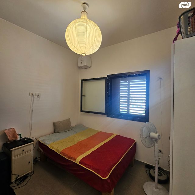 גג/ פנטהאוז, הקונגרס 17, תל אביב יפו