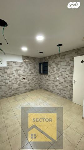 חנויות/ שטח מסחרי, חיפה