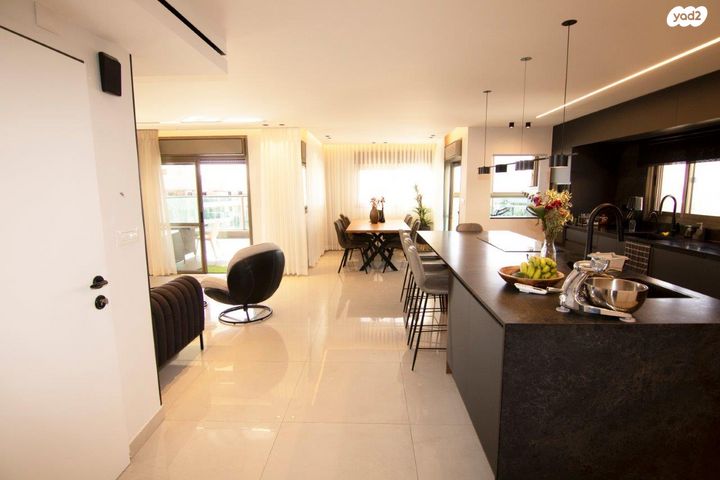 גג/ פנטהאוז, ברנע, אשקלון