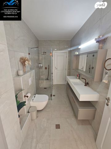 בית פרטי/ קוטג', גן יבנה