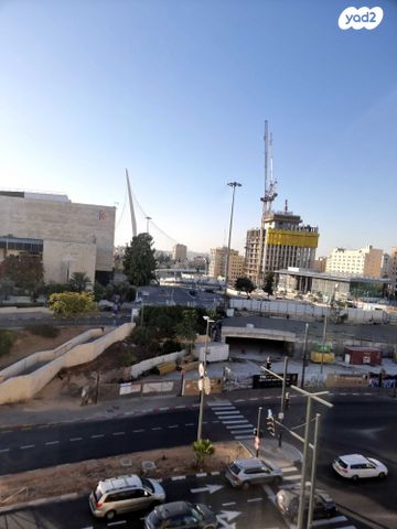 דירה, שדרות הנשיא השישי, קרית הלאום, ירושלים