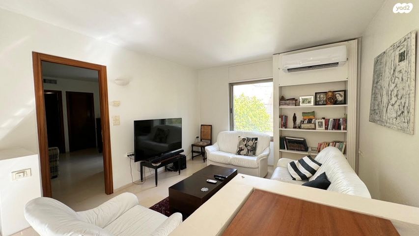 בית פרטי/ קוטג', חסידה 1, נווה עמית, רחובות