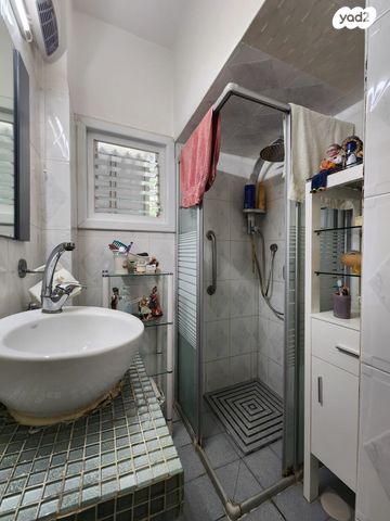 דירה, פייר קניג 10, נאות רחל, חולון