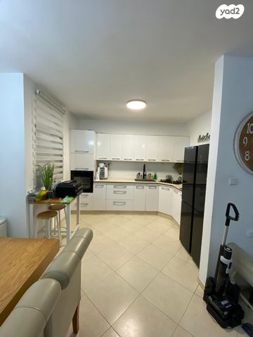 דירה, מעלות אשר, ברנע, אשקלון