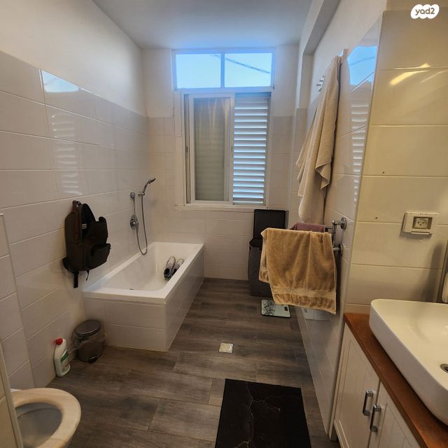 דירה, יהושע חנקין 55, רסקו א', חולון