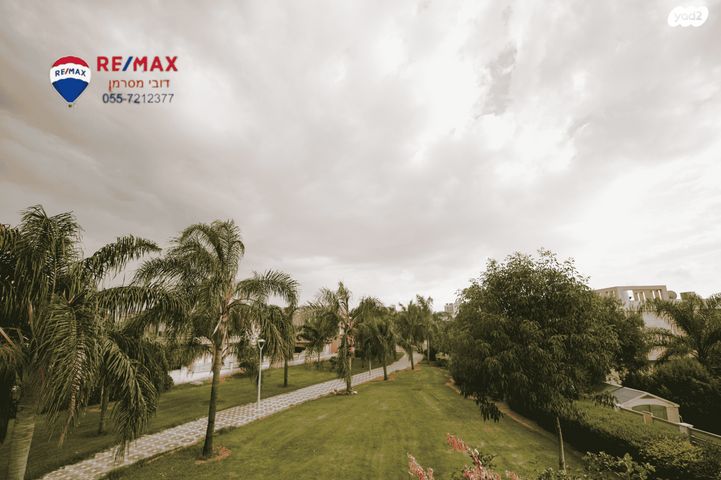 דו משפחתי, הטופח 13, עין שרה, נהריה