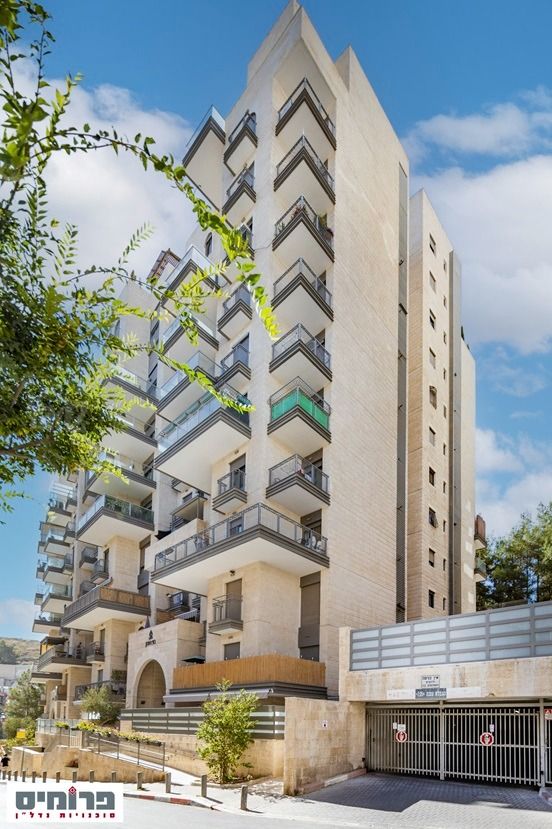 דירה למכירה בירושלים (תיווך) — 2