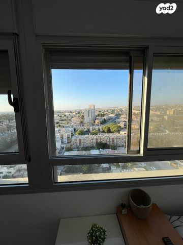 אלכסנדר ינאי 17