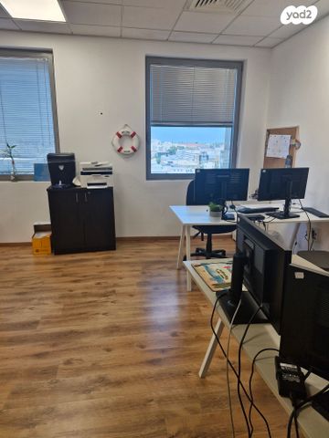 משרדים, רעננה