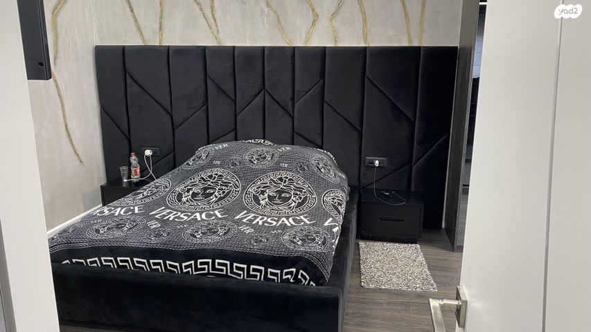 גג/ פנטהאוז, ענבים 4, רובע ט"ז, אשדוד