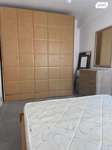 דירה, אוסוולדו ארניה, באר שבע