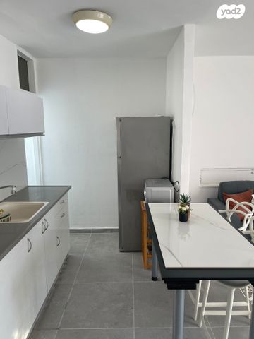 דירה, אוסוולדו ארניה, באר שבע