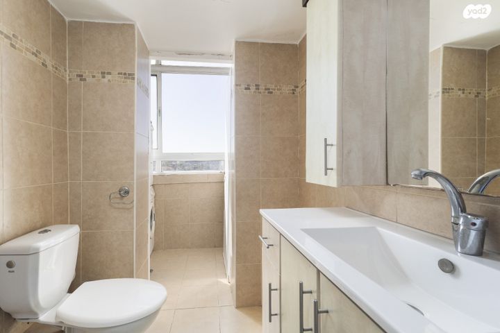 דירה, רחל המשוררת, בית הכרם, רמת בית הכרם, ירושלים