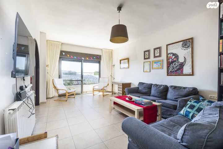 דירה, רחל המשוררת, בית הכרם, רמת בית הכרם, ירושלים