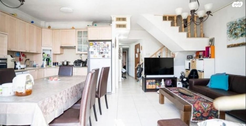 השר רבינוביץ 12