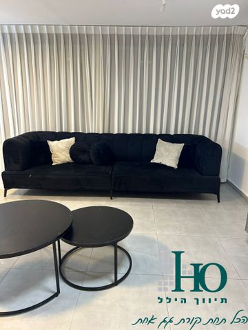 דו משפחתי, השבטים 31, גבעת ציון וגבעת הפרחים, אשקלון