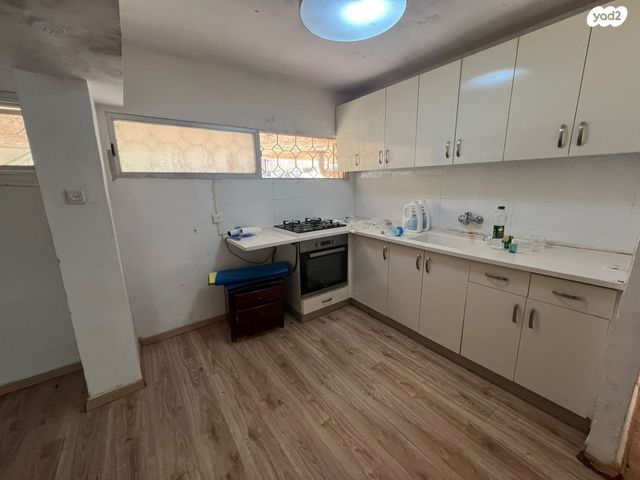 דירה, אברהם אבינו, שכונה ד', באר שבע