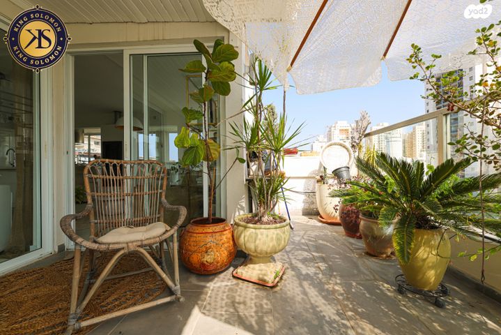 גג/ פנטהאוז, הותיקה, קרית אונו