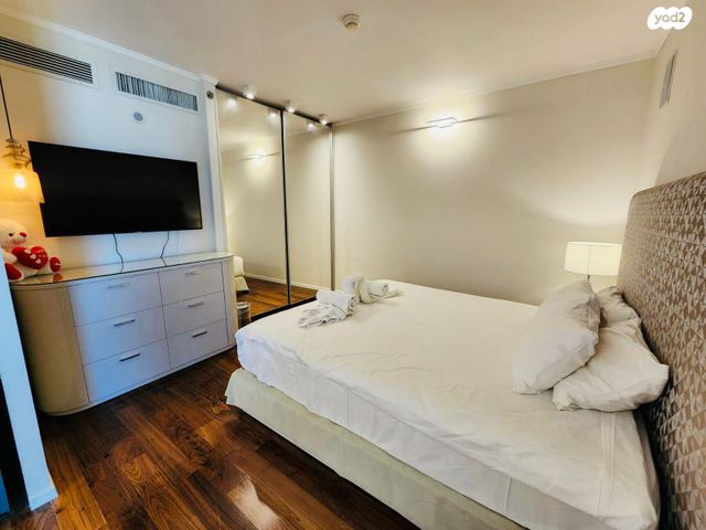 תיירות ונופש, אילת