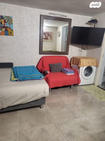 תיירות ונופש, ברנע 428, דקל, אילת