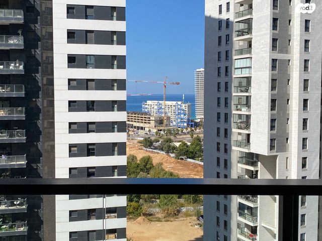 דירה, אריק איינשטיין 1, דרום חדש, פארק הים, בת ים