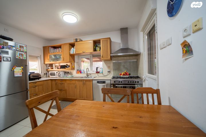 דו משפחתי, רמת ישי